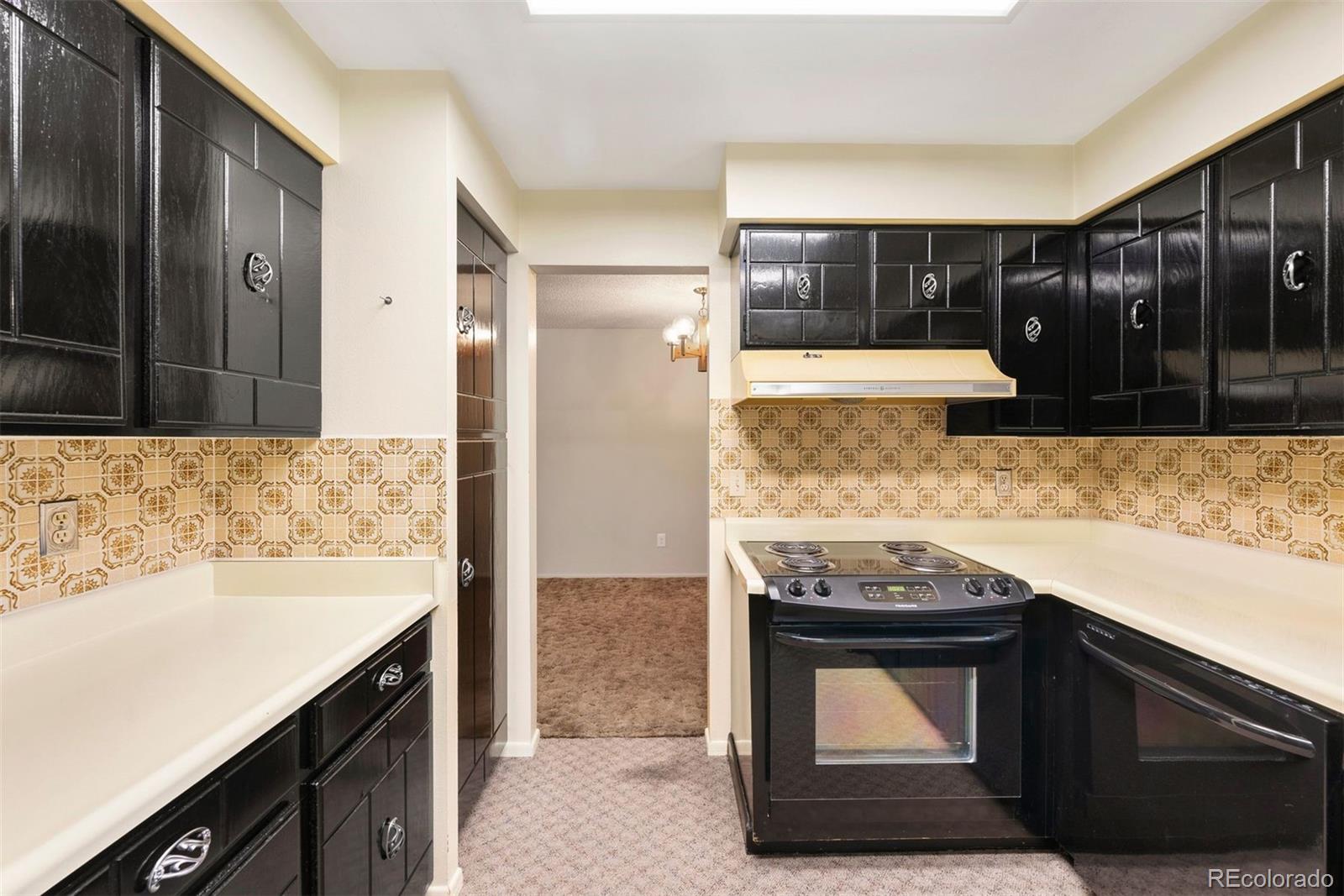 CMA Image for 9043 W Warren Drive,Lakewood, Colorado