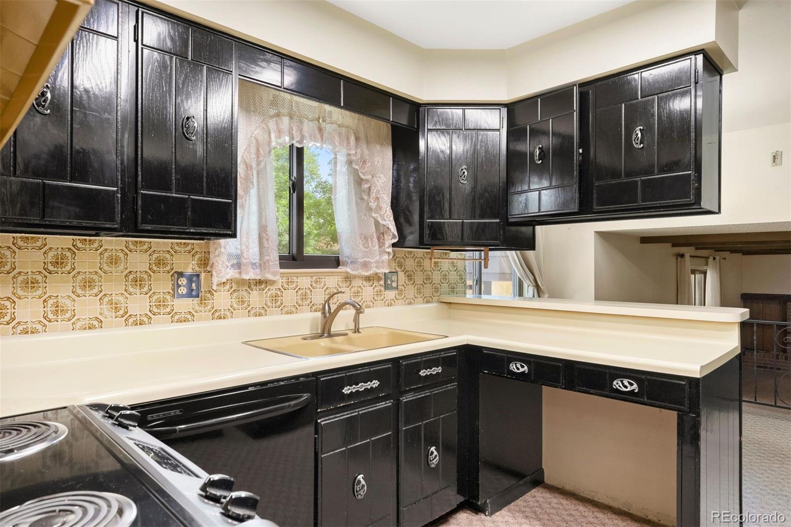 MLS Image #2 for 9043 w warren drive,lakewood, Colorado