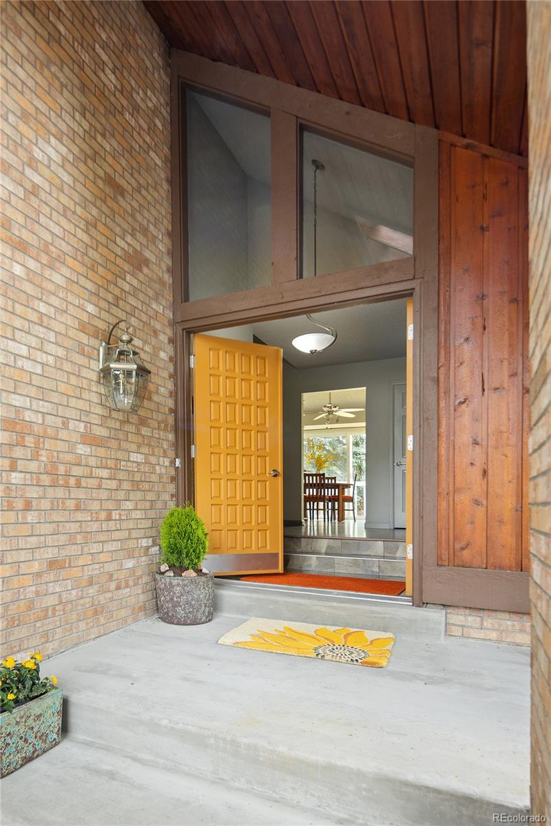 MLS Image #2 for 10572 e orchard place,englewood, Colorado