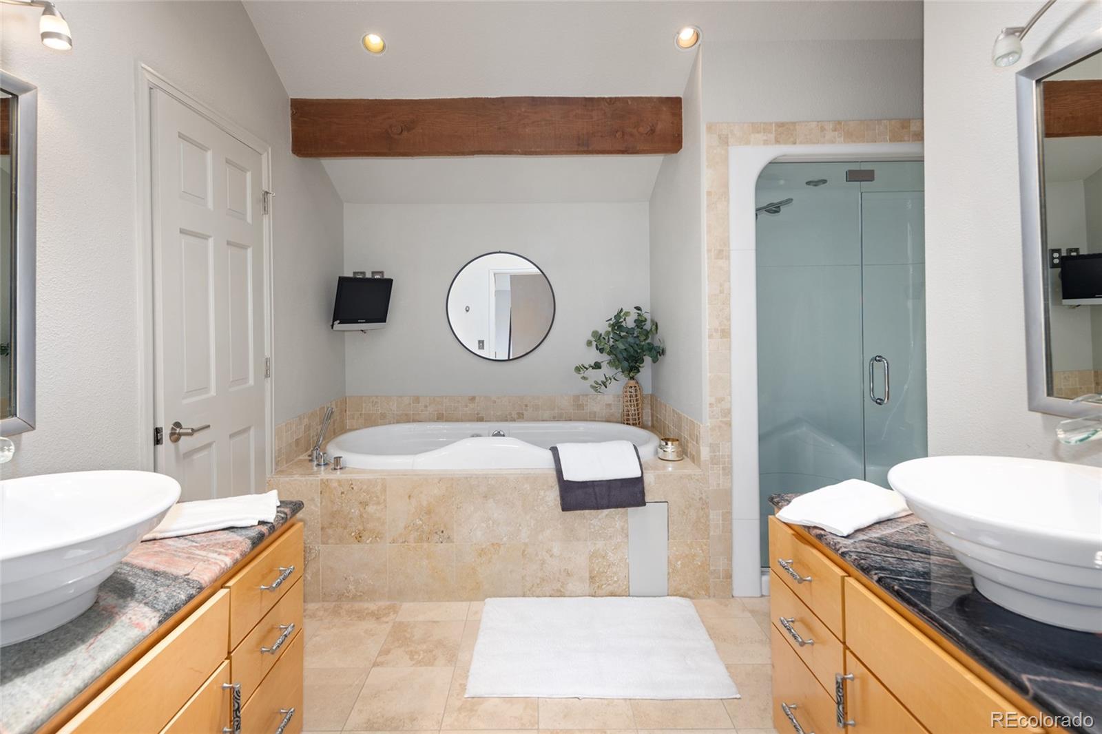MLS Image #31 for 10572 e orchard place,englewood, Colorado