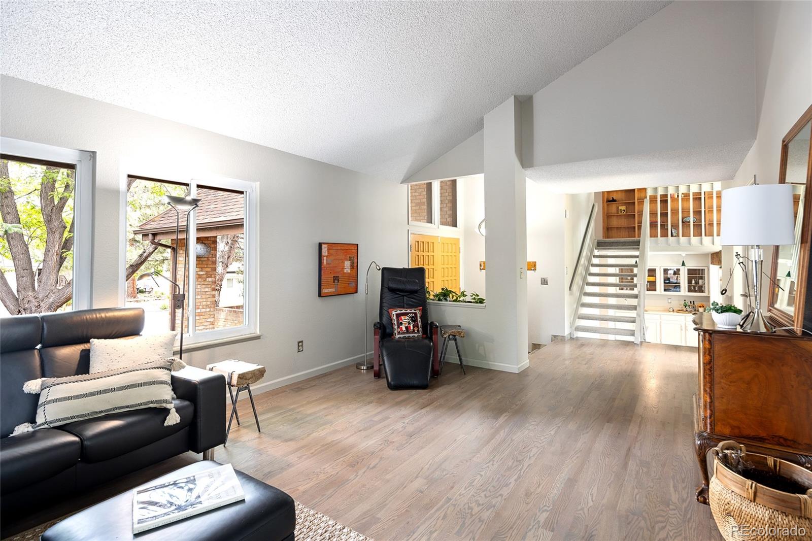 MLS Image #5 for 10572 e orchard place,englewood, Colorado