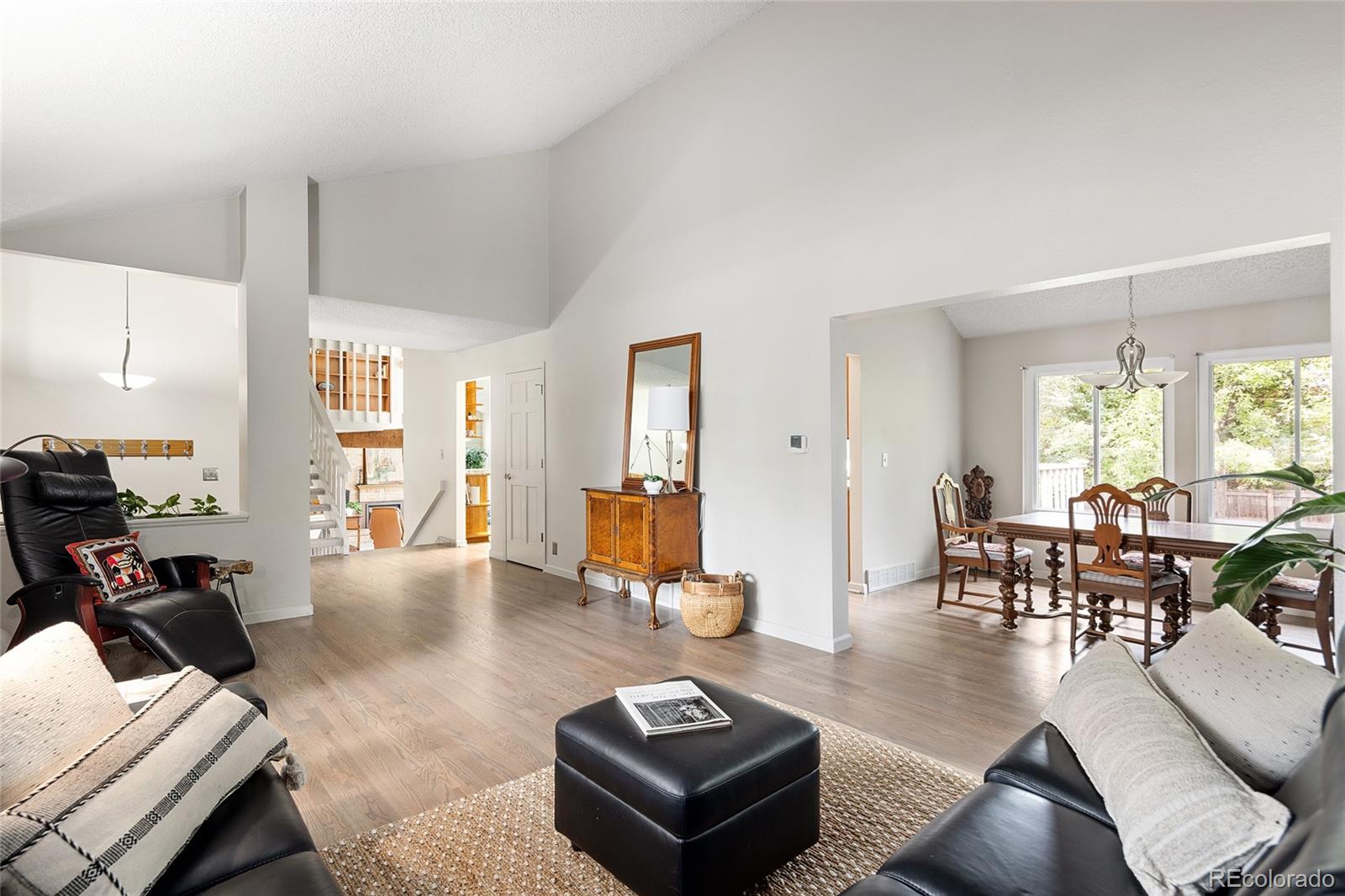 MLS Image #6 for 10572 e orchard place,englewood, Colorado