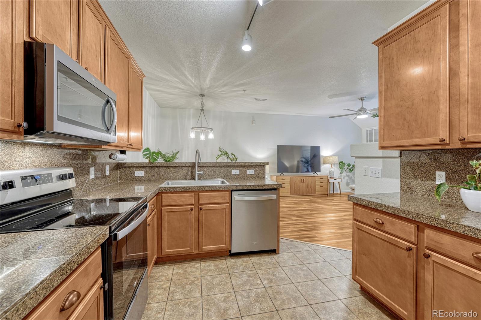 MLS Image #13 for 7140  simms street,arvada, Colorado