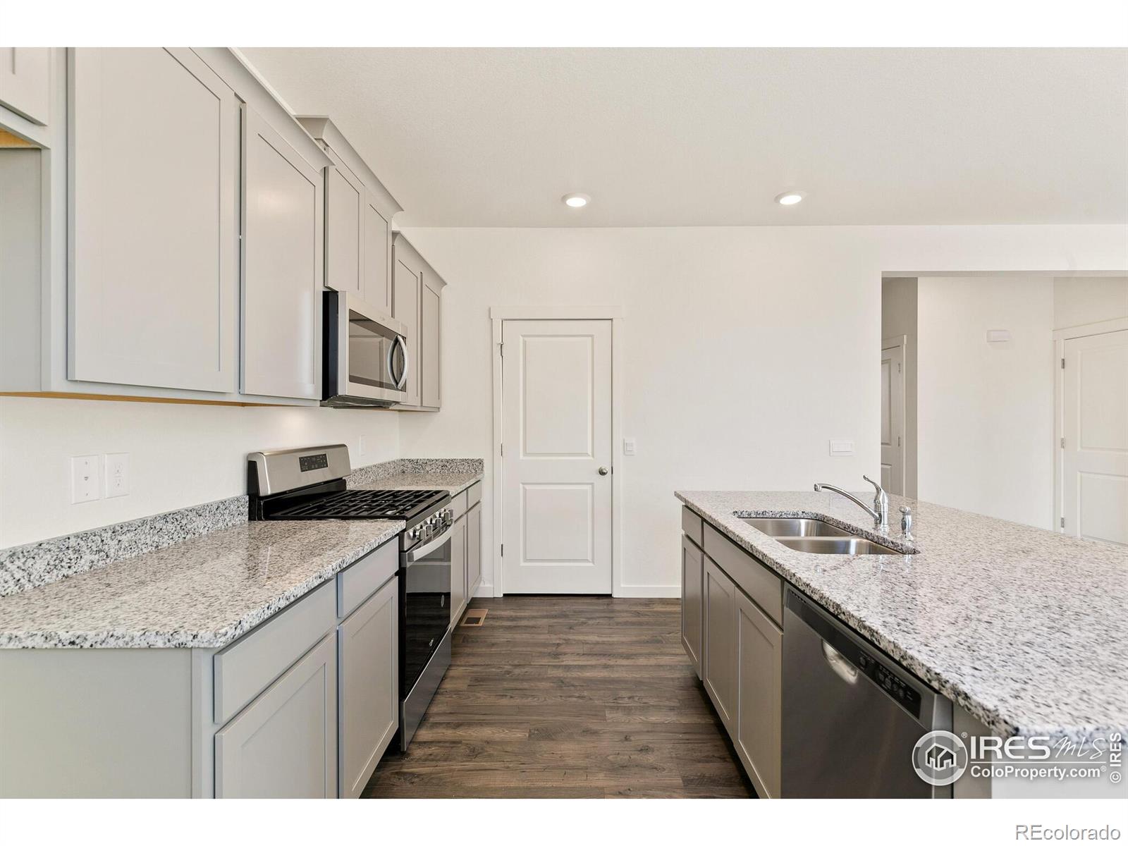 MLS Image #9 for 6300  globeflower street,wellington, Colorado