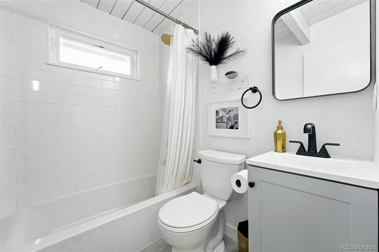 MLS Image #19 for 1440 s clermont street,denver, Colorado