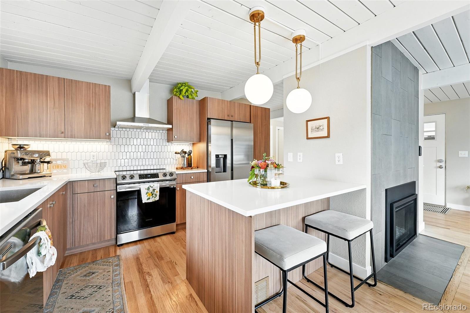 MLS Image #7 for 1440 s clermont street,denver, Colorado