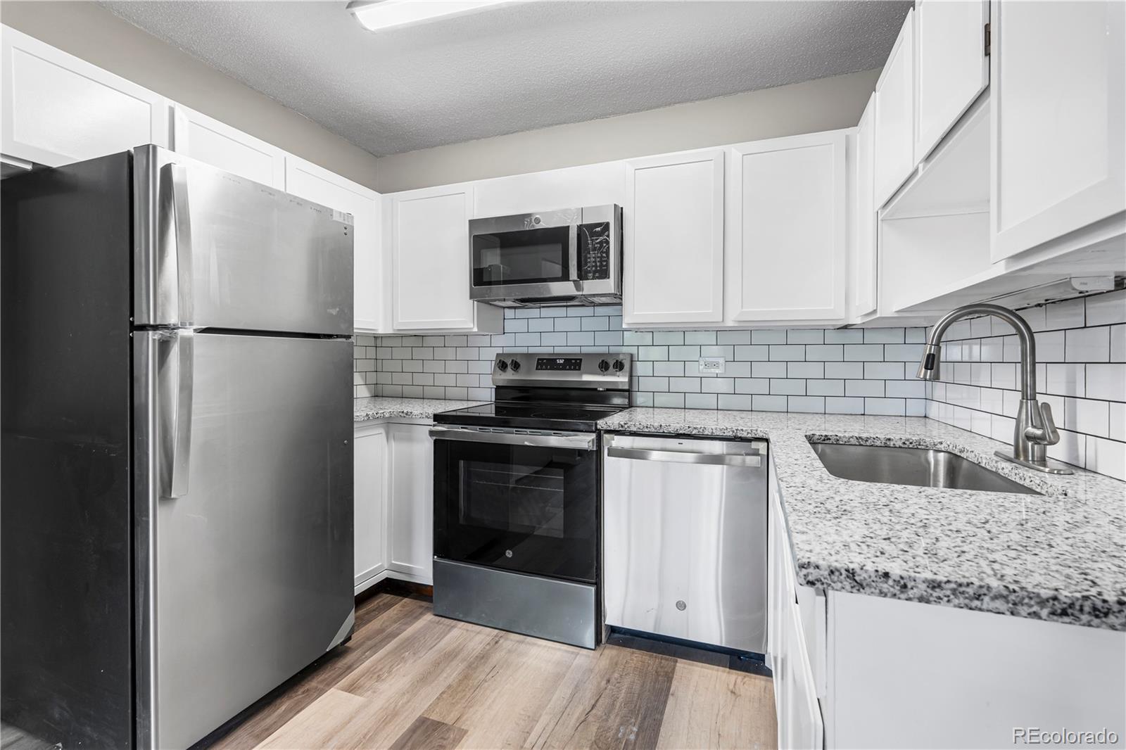 CMA Image for 795 S Alton Way,Denver, Colorado