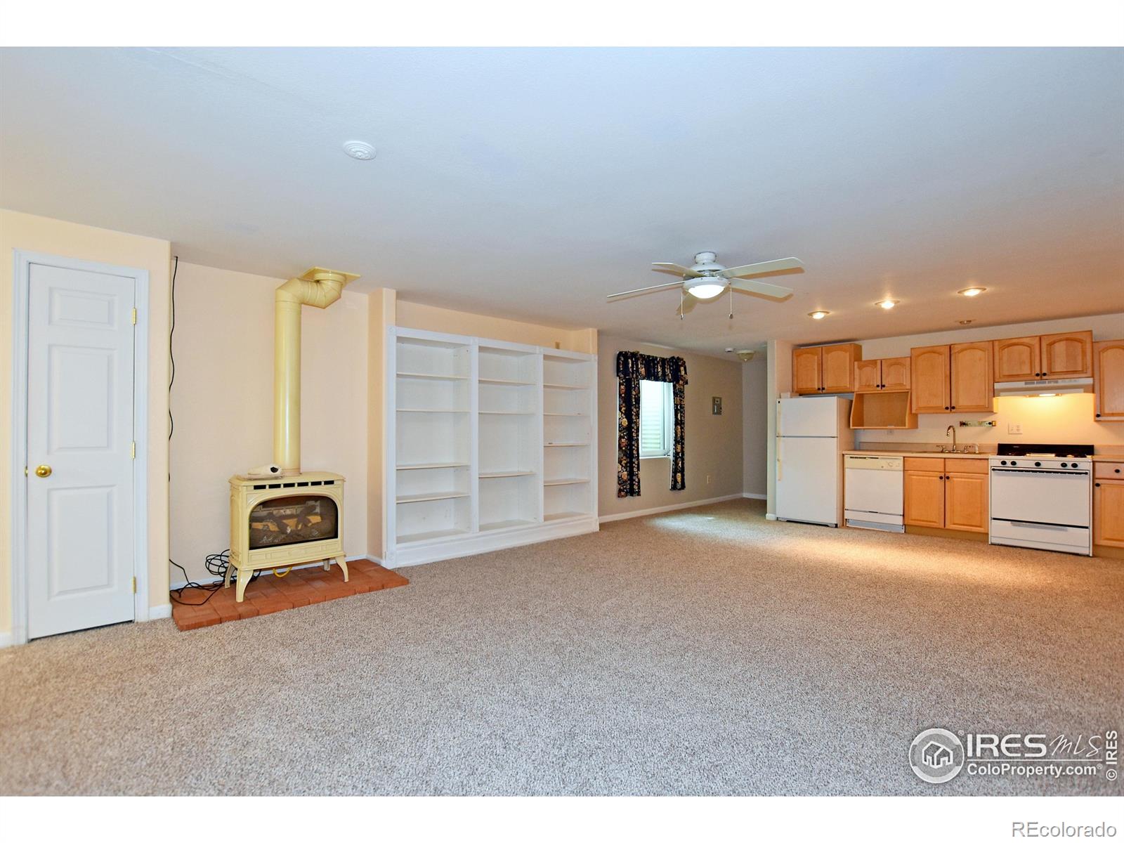MLS Image #22 for 1131  sandra drive,johnstown, Colorado