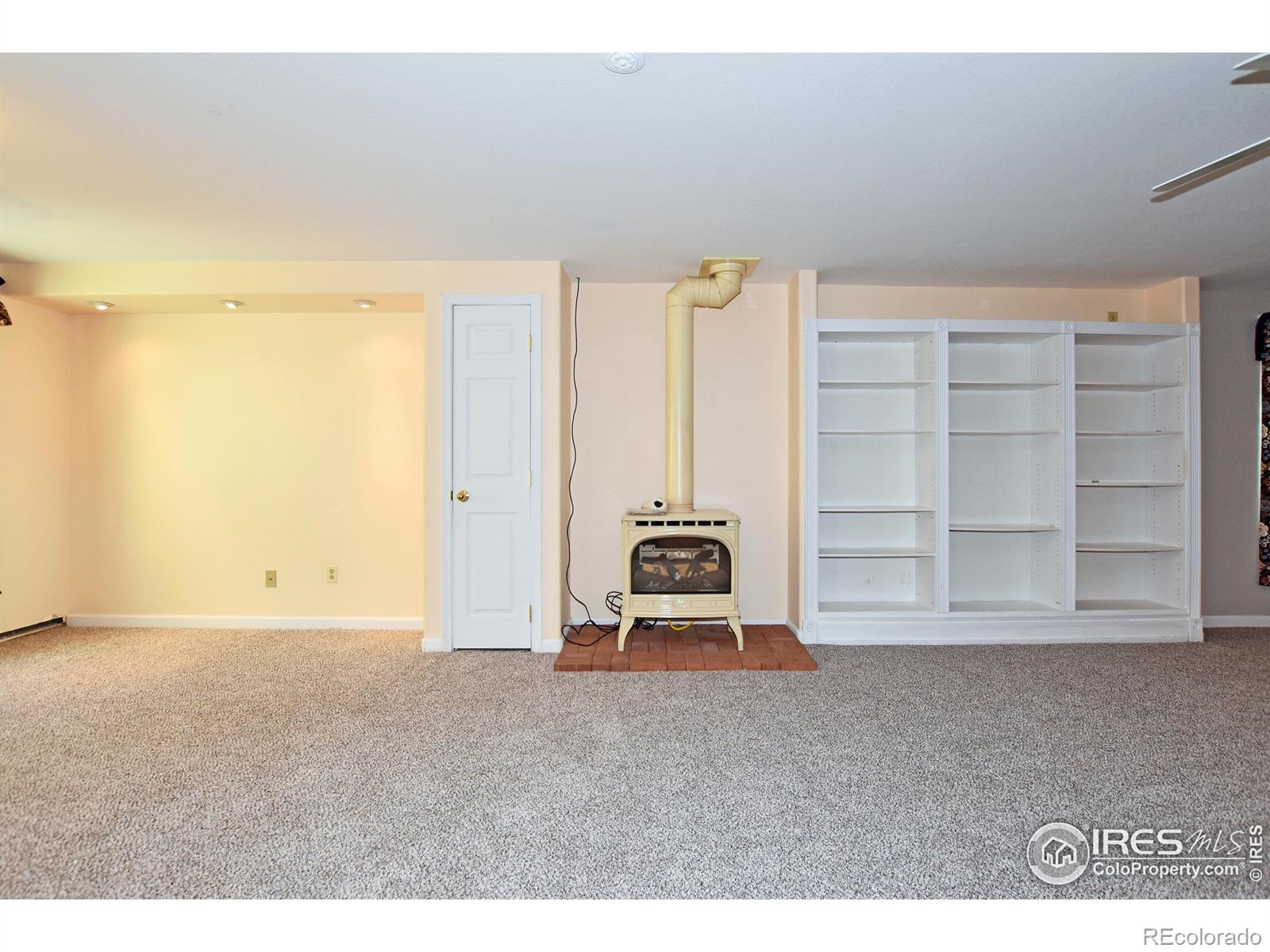 MLS Image #24 for 1131  sandra drive,johnstown, Colorado
