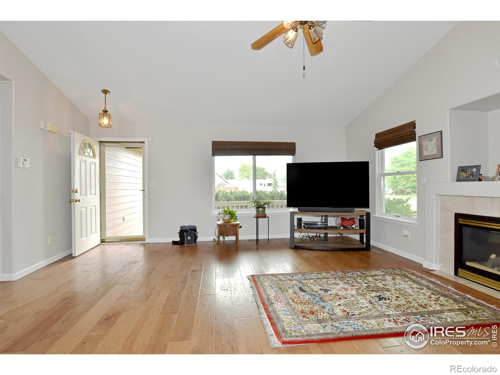MLS Image #6 for 1131  sandra drive,johnstown, Colorado