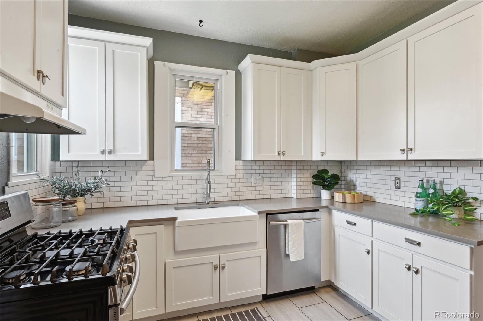 MLS Image #9 for 3316 n columbine street,denver, Colorado