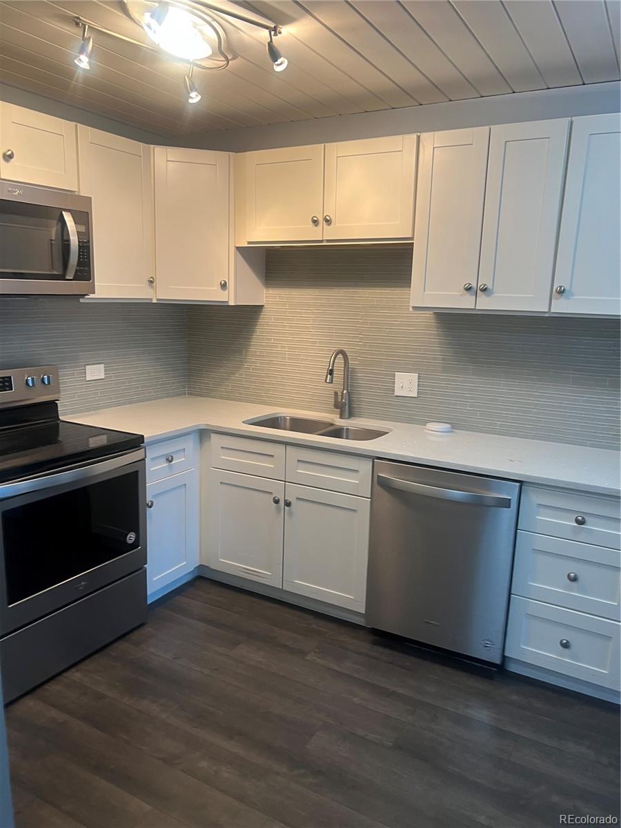 MLS Image #3 for 665 s clinton street,denver, Colorado