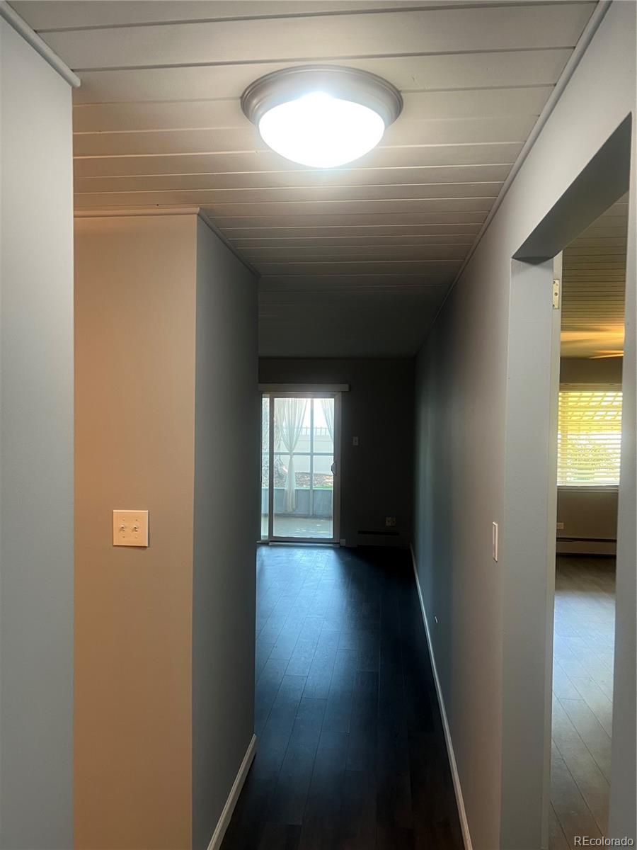 MLS Image #4 for 665 s clinton street,denver, Colorado