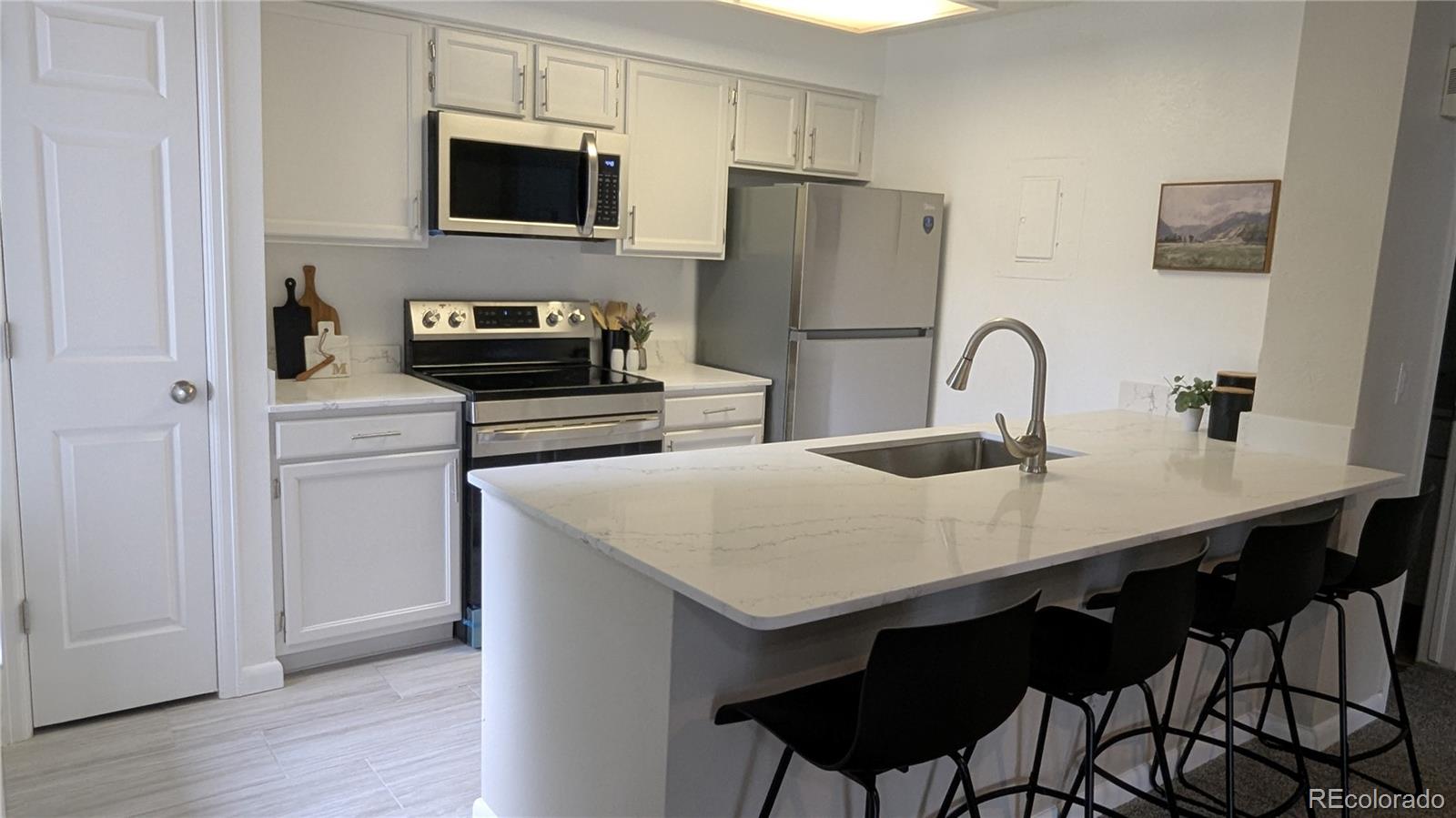 MLS Image #6 for 13854 e lehigh avenue,aurora, Colorado