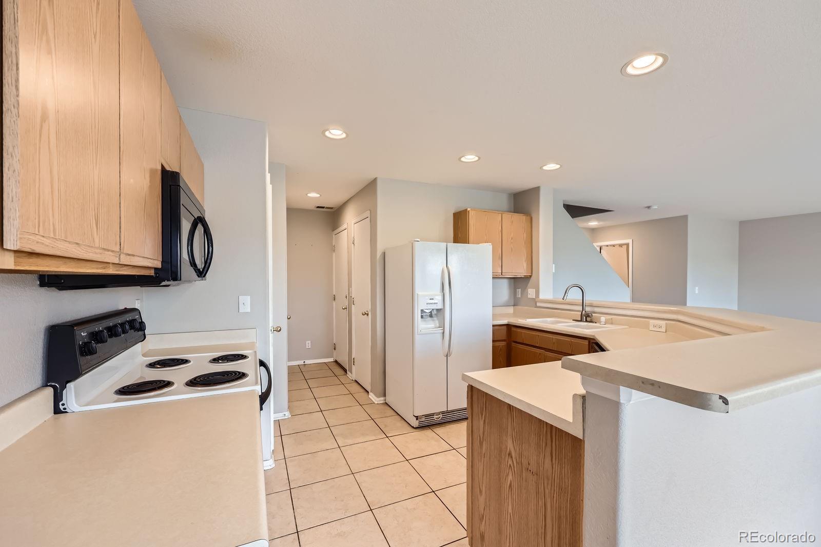 MLS Image #2 for 5653  raleigh circle,castle rock, Colorado