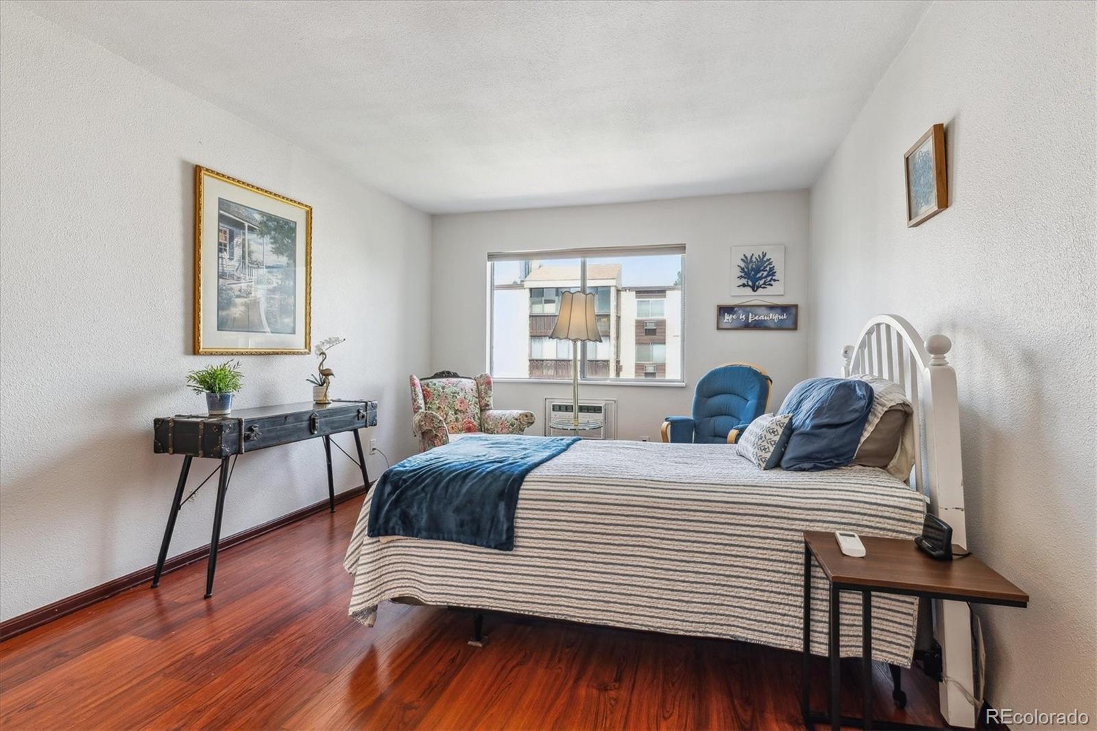 MLS Image #15 for 3465 s poplar street,denver, Colorado