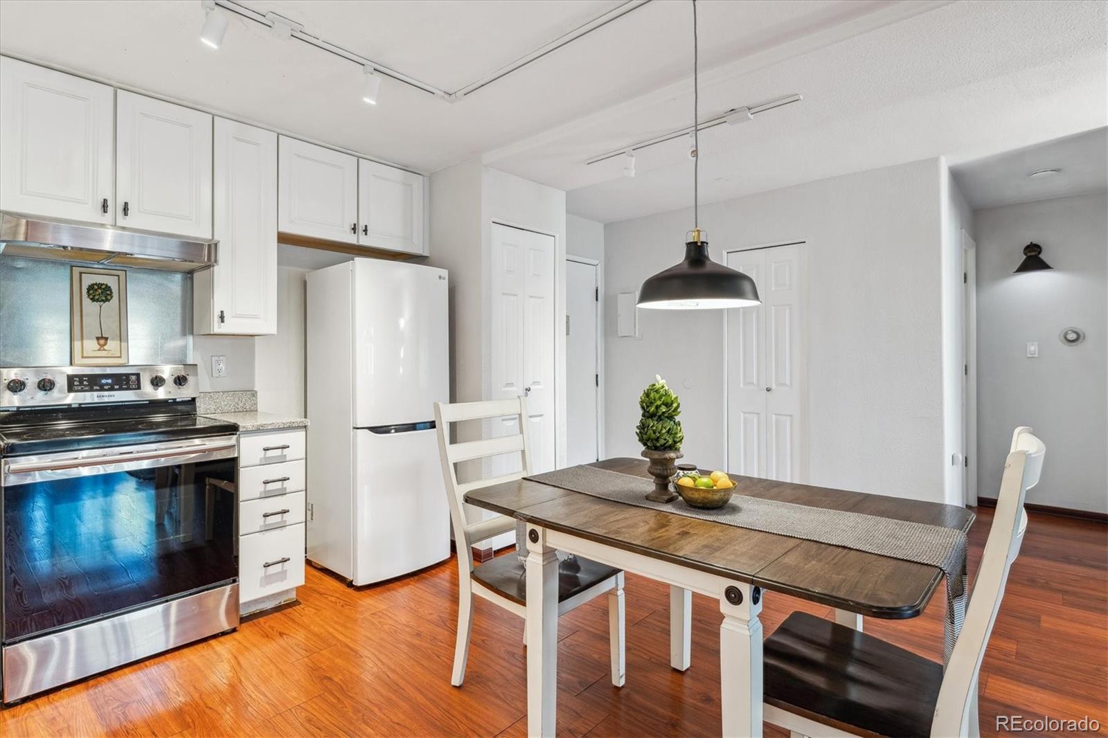 MLS Image #6 for 3465 s poplar street,denver, Colorado