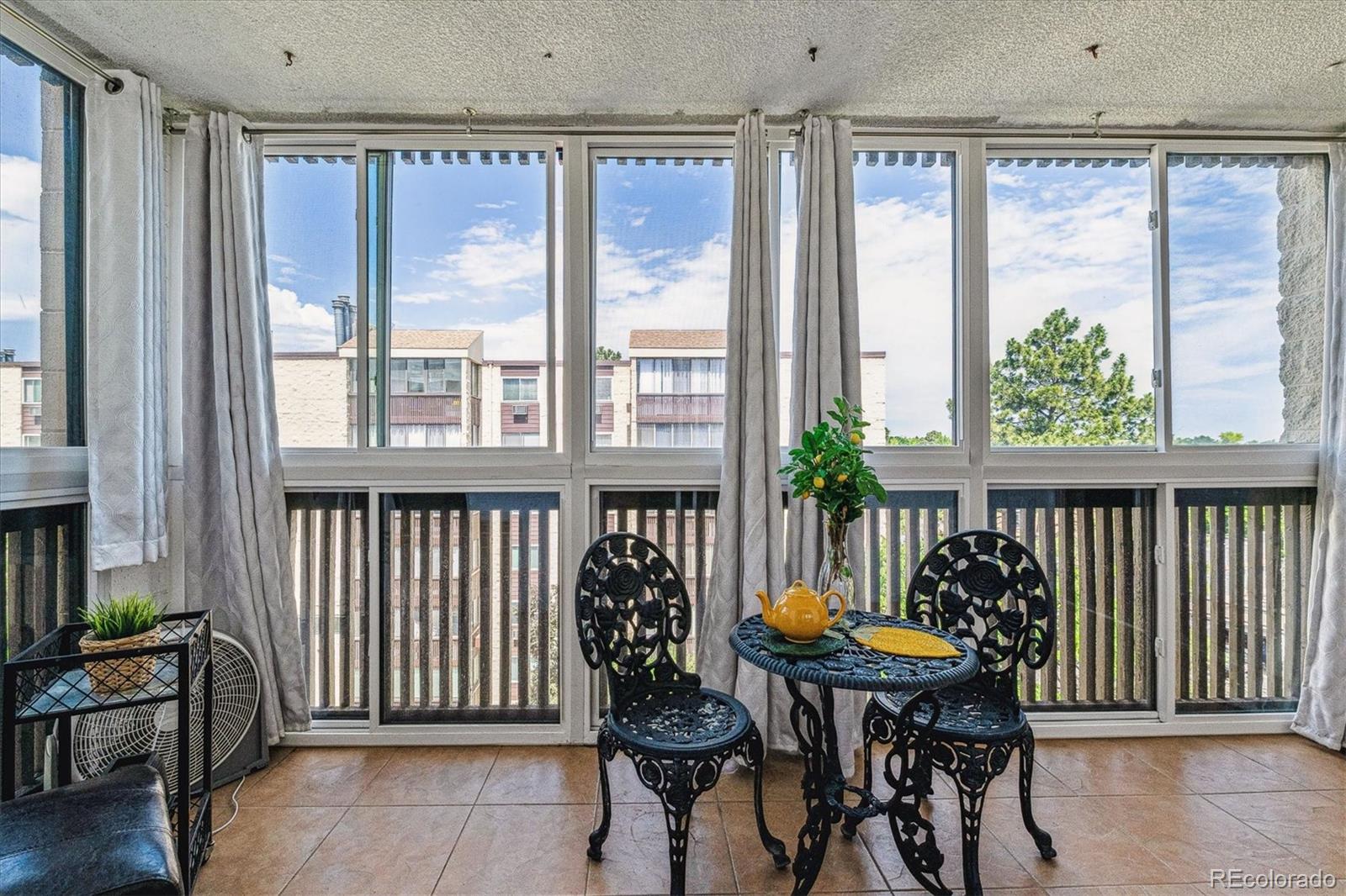 MLS Image #8 for 3465 s poplar street,denver, Colorado