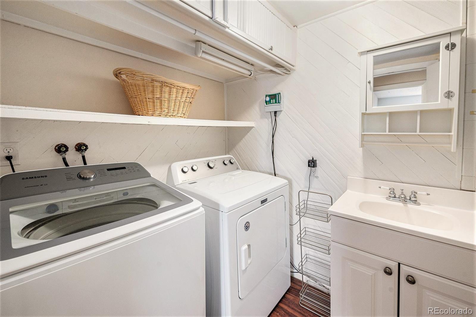 MLS Image #19 for 3756 s mission parkway,aurora, Colorado
