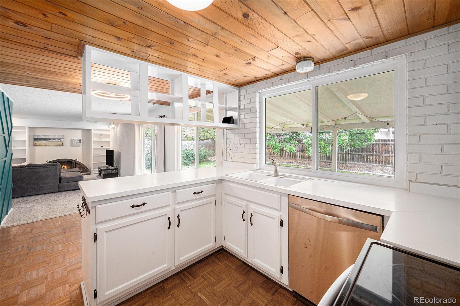 MLS Image #2 for 3756 s mission parkway,aurora, Colorado