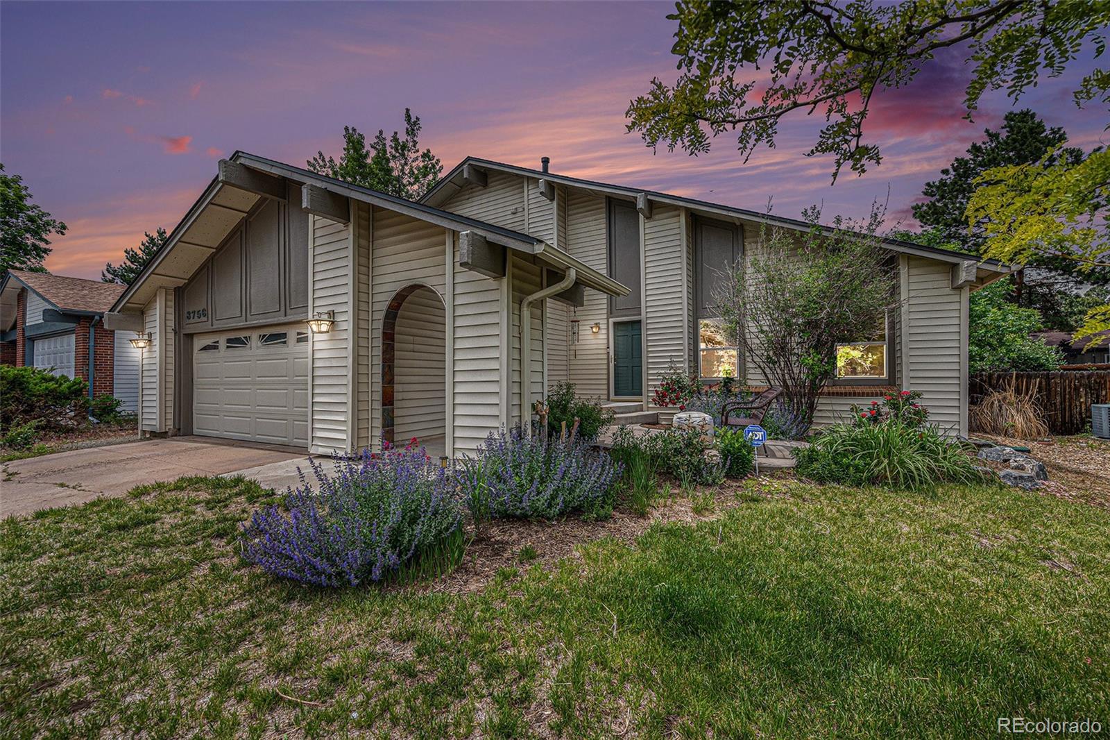MLS Image #22 for 3756 s mission parkway,aurora, Colorado