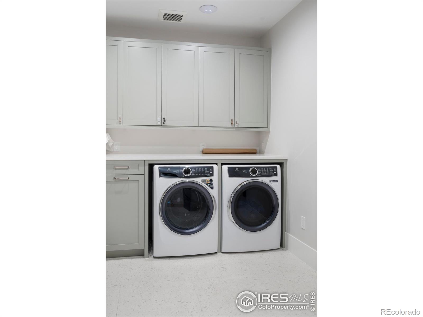 MLS Image #27 for 315  fairfax street,denver, Colorado
