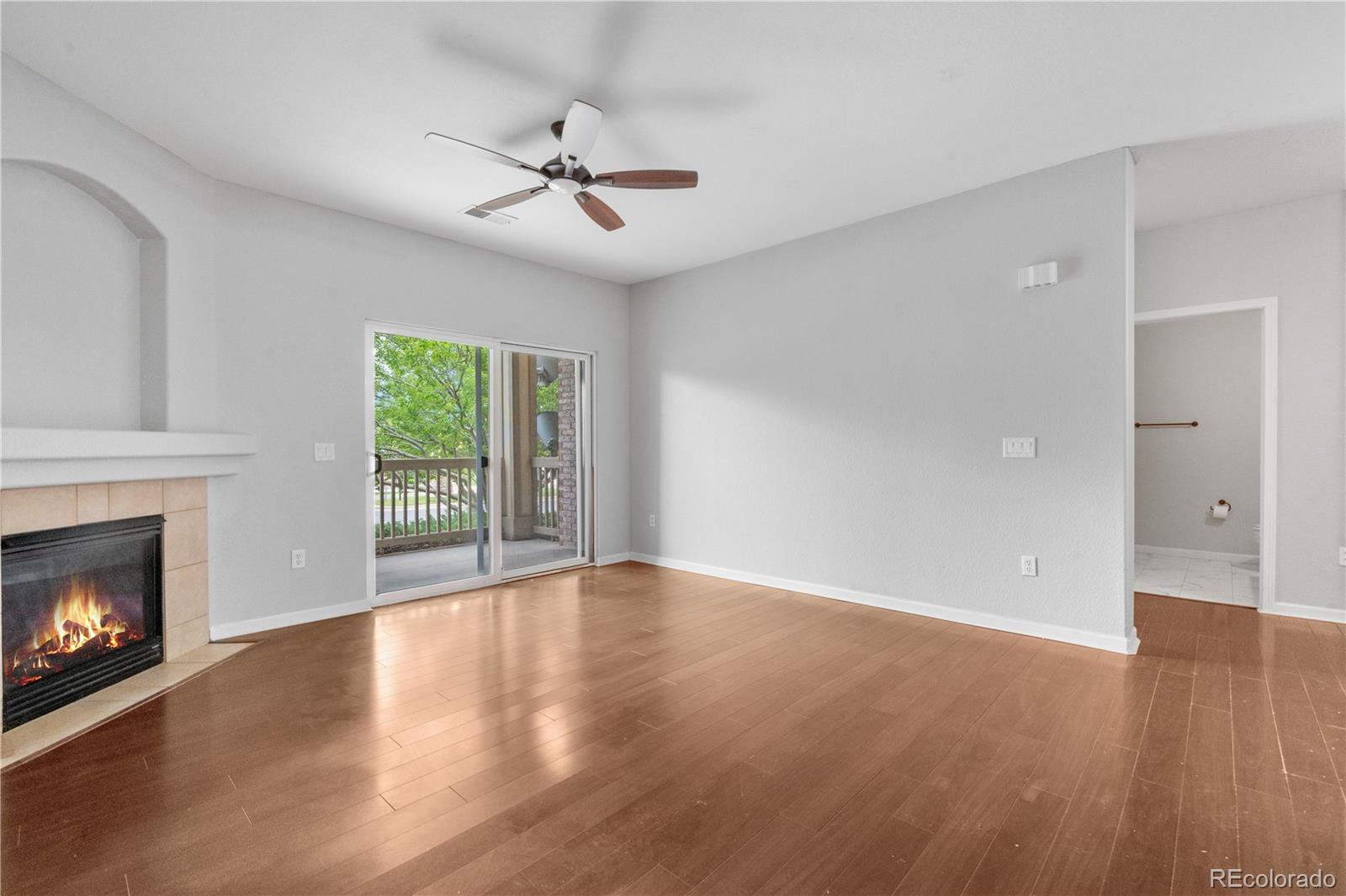 MLS Image #10 for 23456 e 5th place,aurora, Colorado