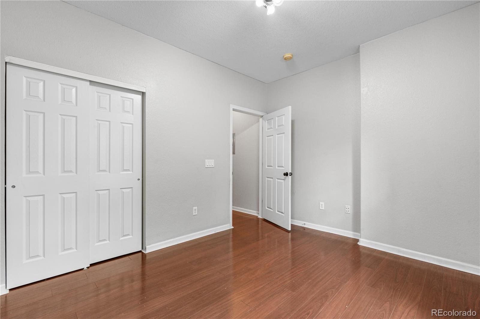MLS Image #16 for 23456 e 5th place,aurora, Colorado