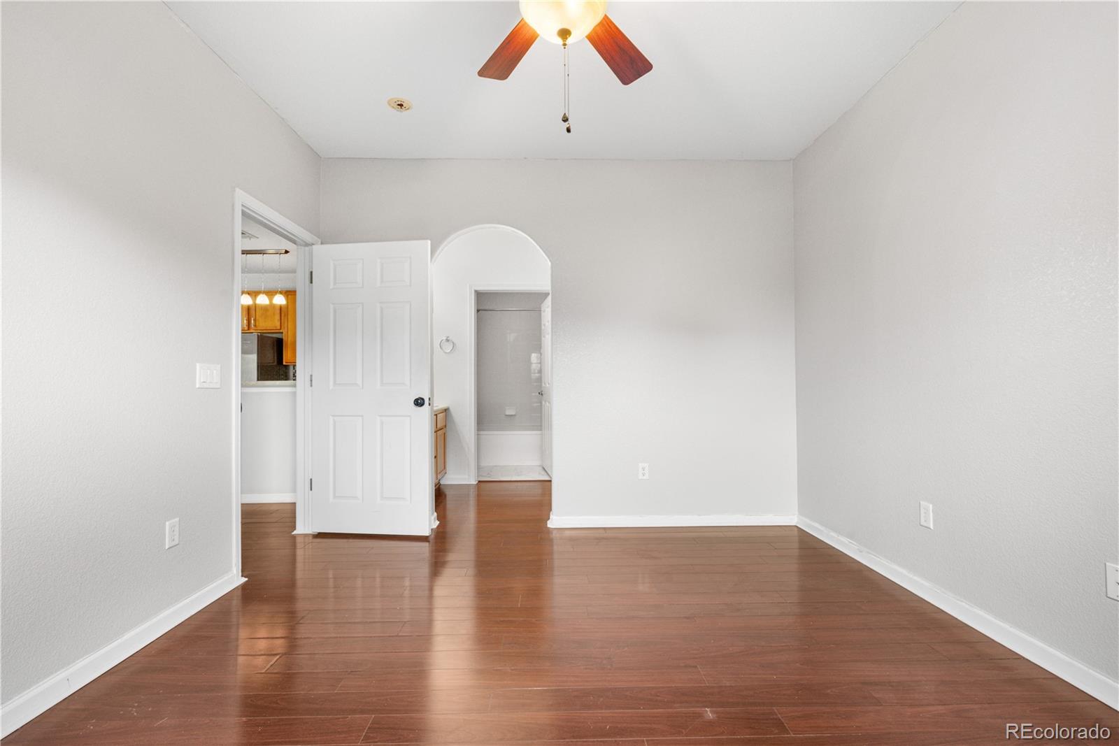 MLS Image #20 for 23456 e 5th place,aurora, Colorado