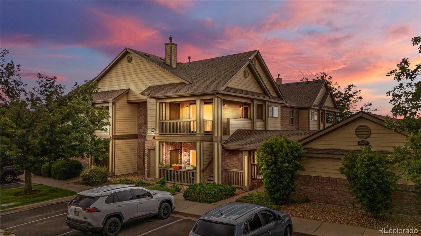 MLS Image #29 for 23456 e 5th place,aurora, Colorado