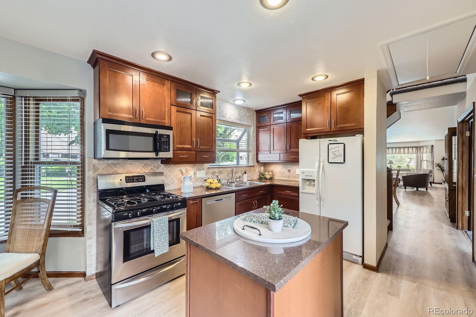MLS Image #5 for 2299  ranch drive,westminster, Colorado