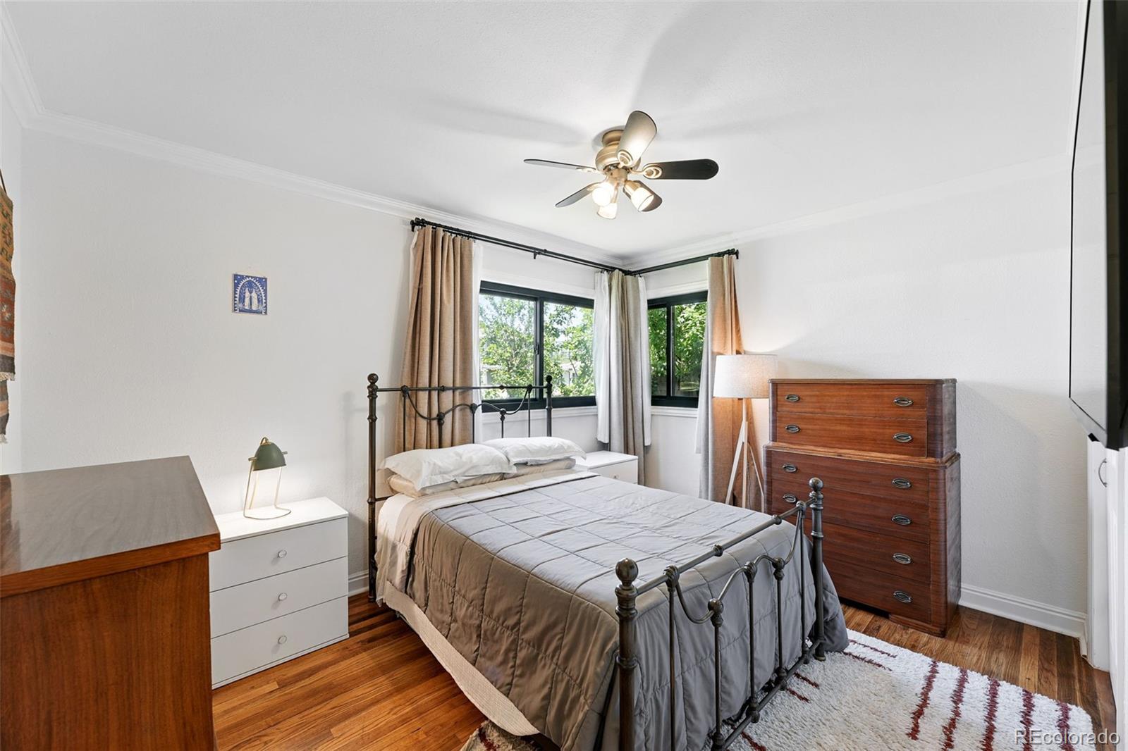 MLS Image #13 for 1240  ulster street,denver, Colorado