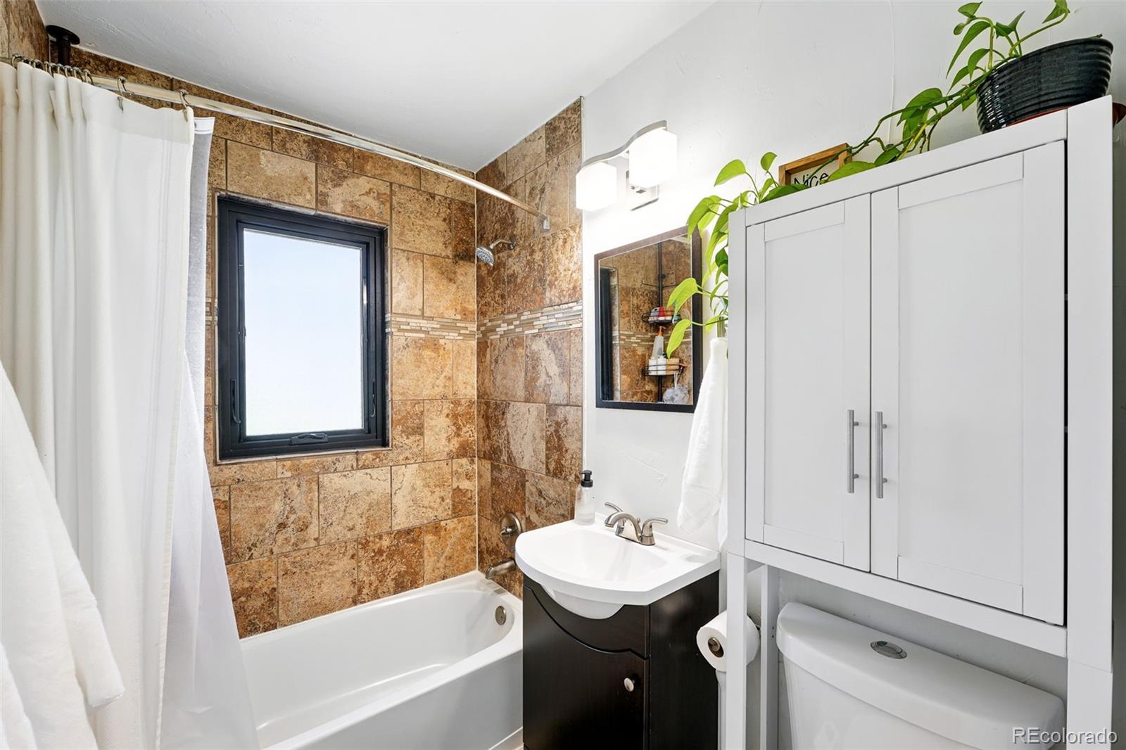 MLS Image #15 for 1240  ulster street,denver, Colorado