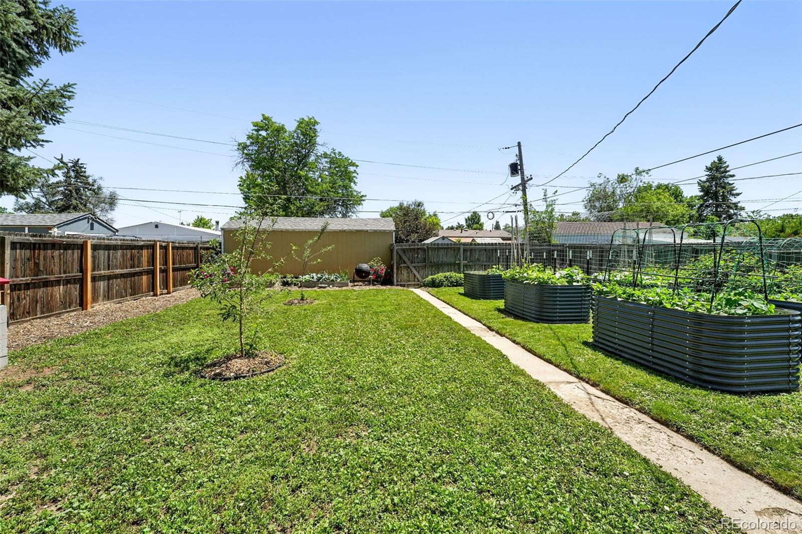 MLS Image #18 for 1240  ulster street,denver, Colorado