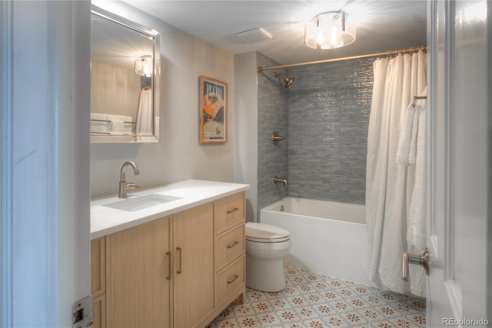 MLS Image #26 for 8140 s storm king peak ,littleton, Colorado