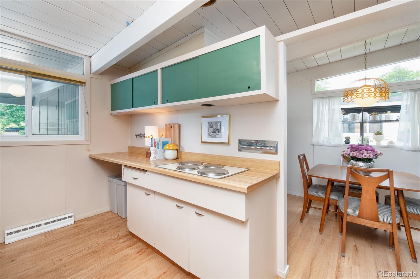 MLS Image #14 for 1831 s ivanhoe street,denver, Colorado