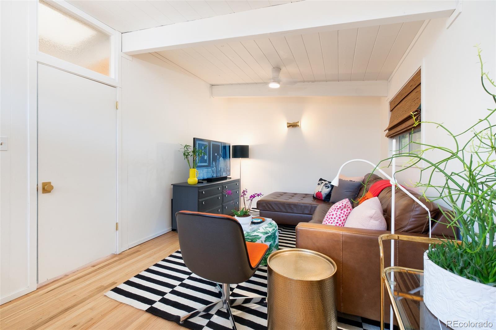 MLS Image #26 for 1831 s ivanhoe street,denver, Colorado