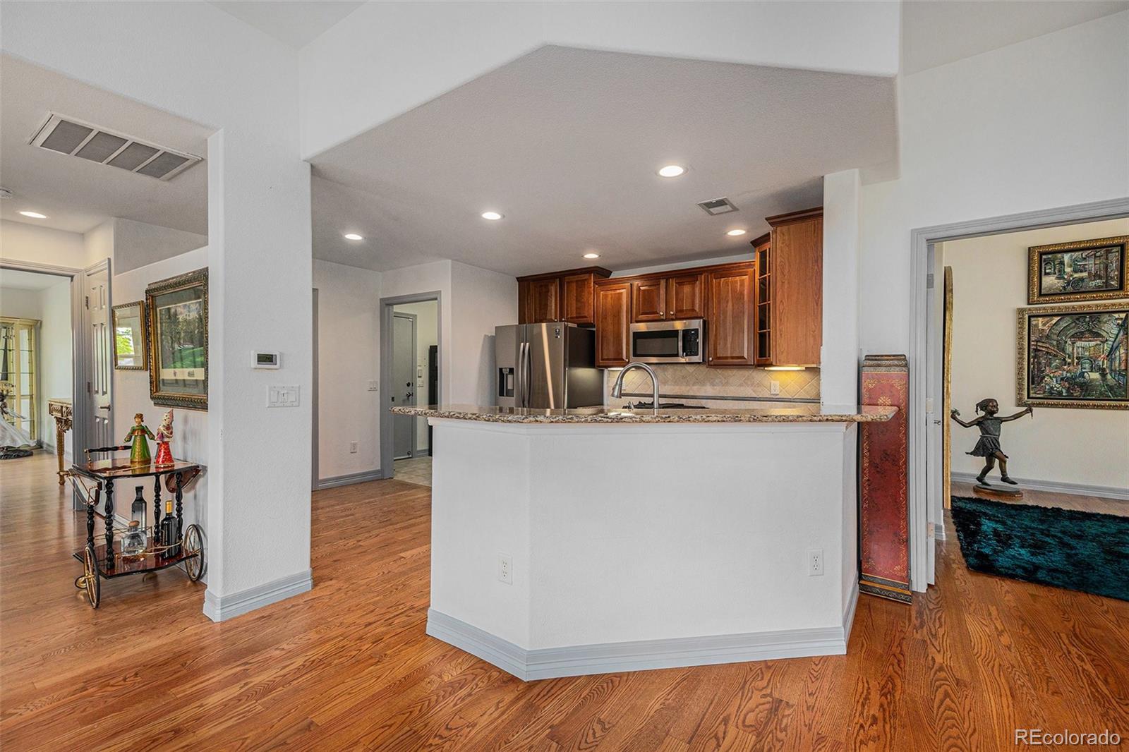 MLS Image #5 for 7611 s addison way,aurora, Colorado