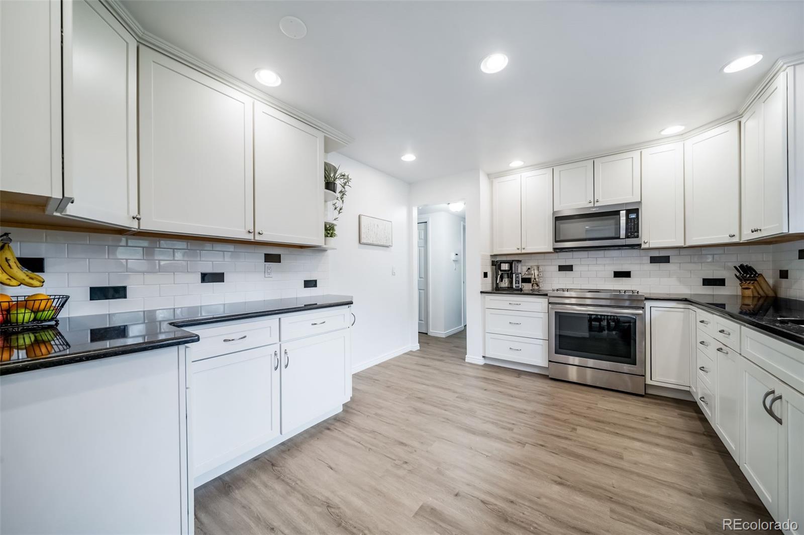 MLS Image #13 for 2276 s dover way,lakewood, Colorado