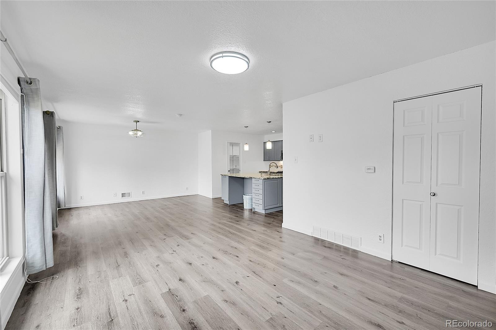 MLS Image #2 for 641 e 104th place,northglenn, Colorado