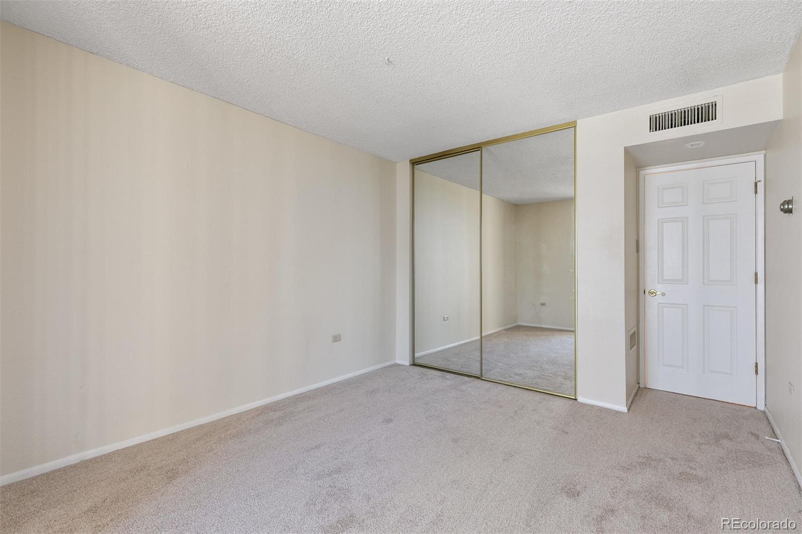 MLS Image #10 for 1020  15th street,denver, Colorado