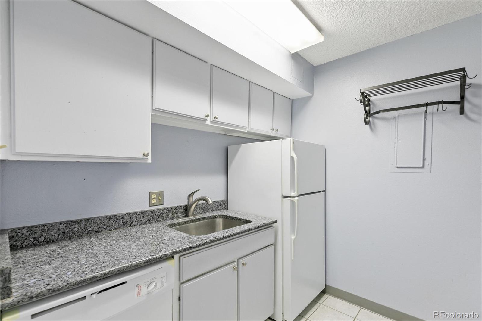 MLS Image #2 for 1020  15th street,denver, Colorado