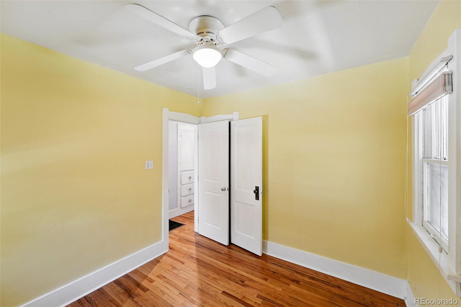 MLS Image #25 for 2549  holly street,denver, Colorado