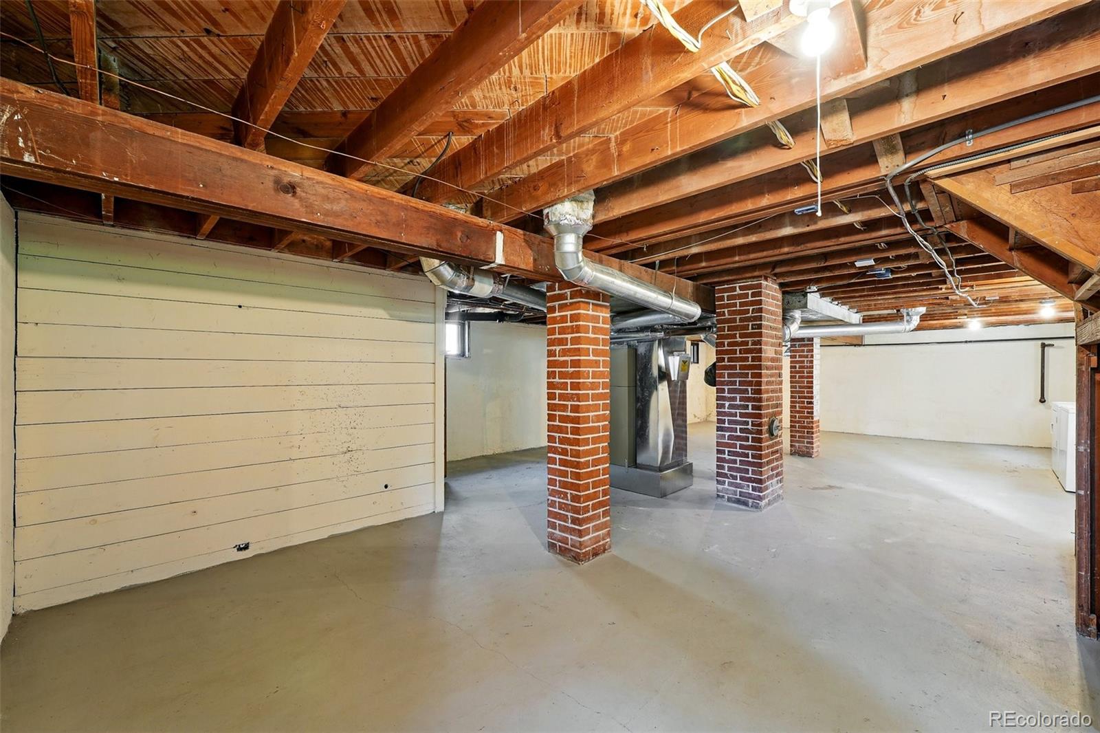 MLS Image #31 for 2549  holly street,denver, Colorado