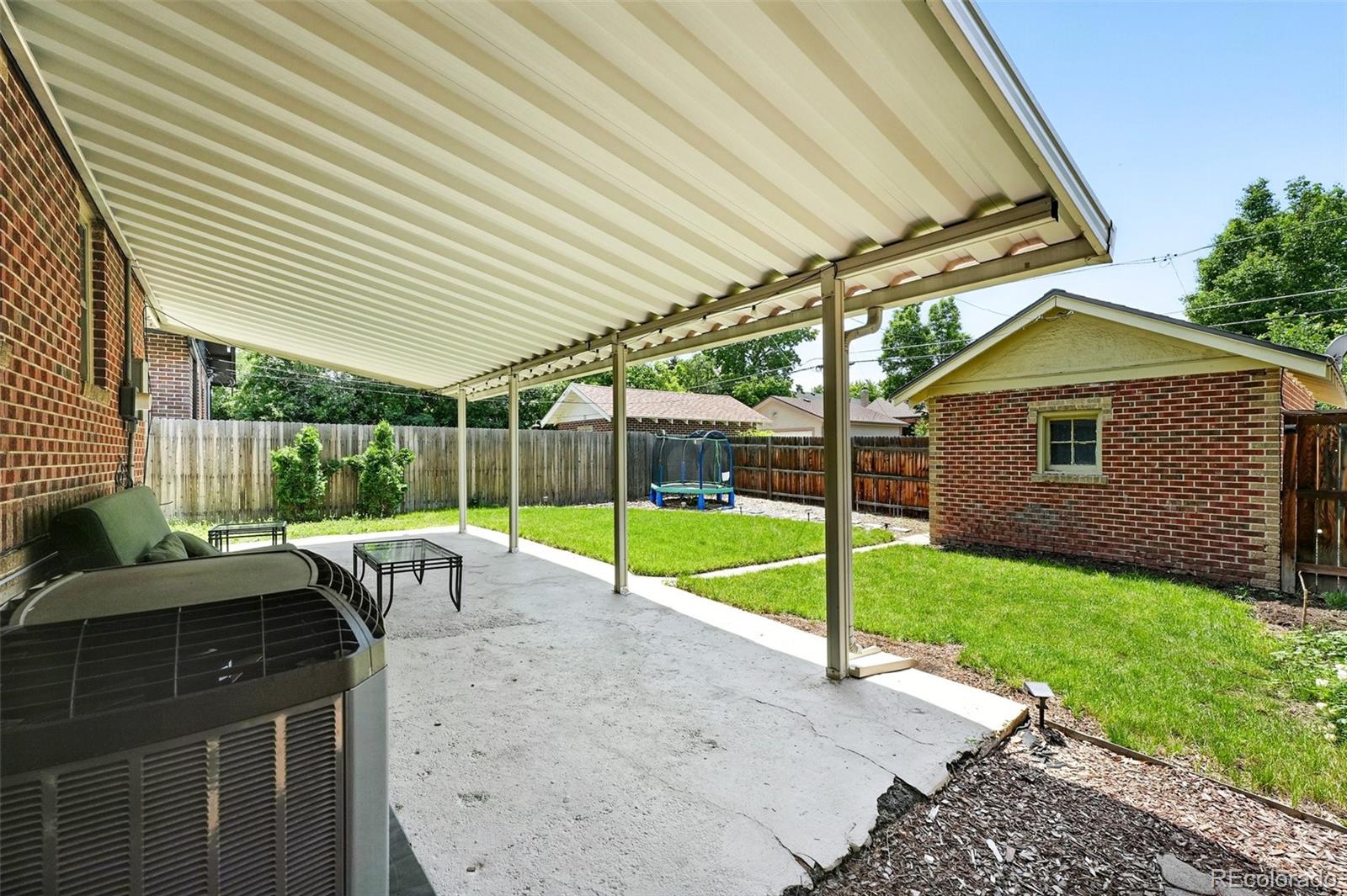 MLS Image #33 for 2549  holly street,denver, Colorado