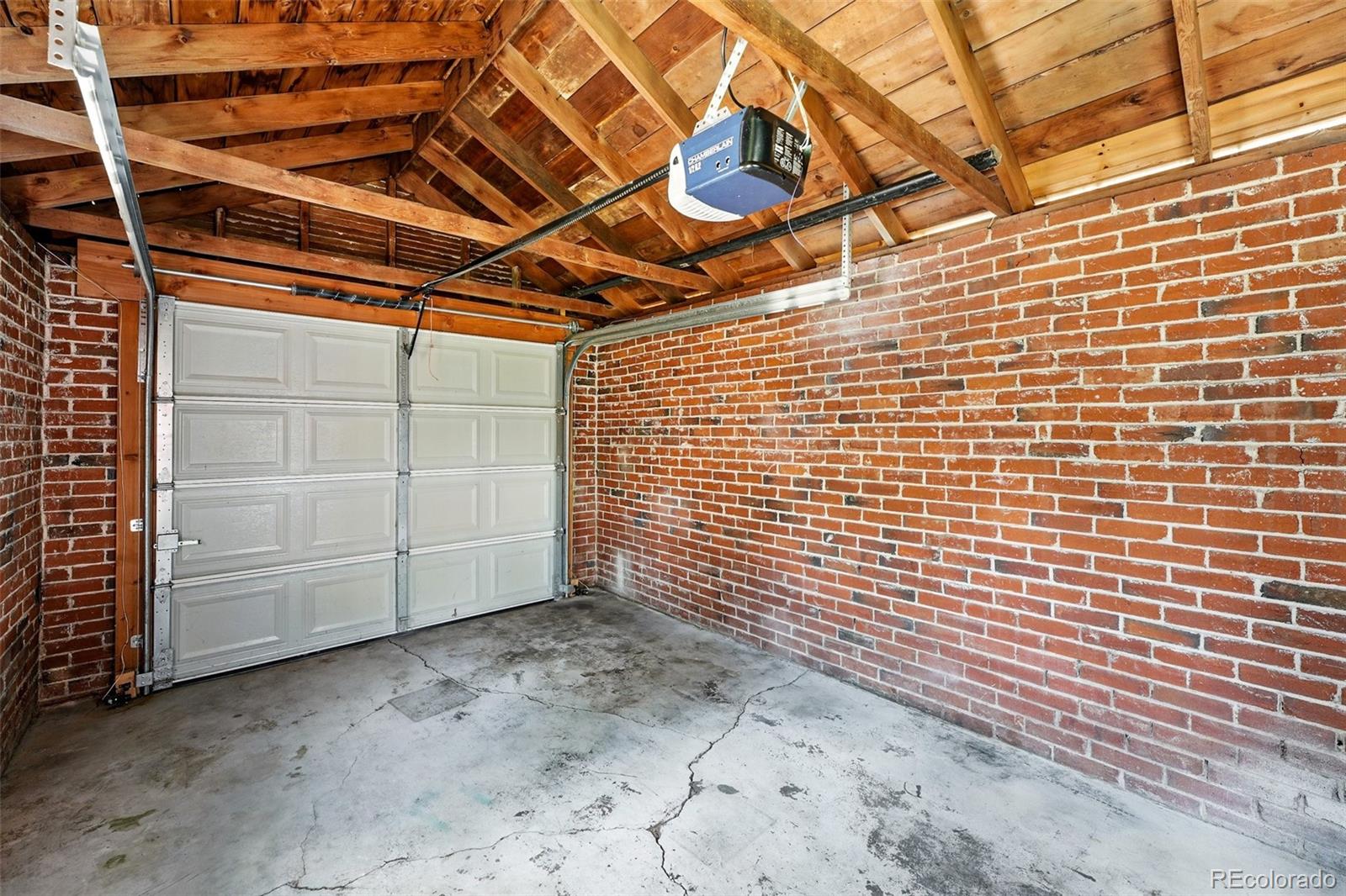 MLS Image #42 for 2549  holly street,denver, Colorado