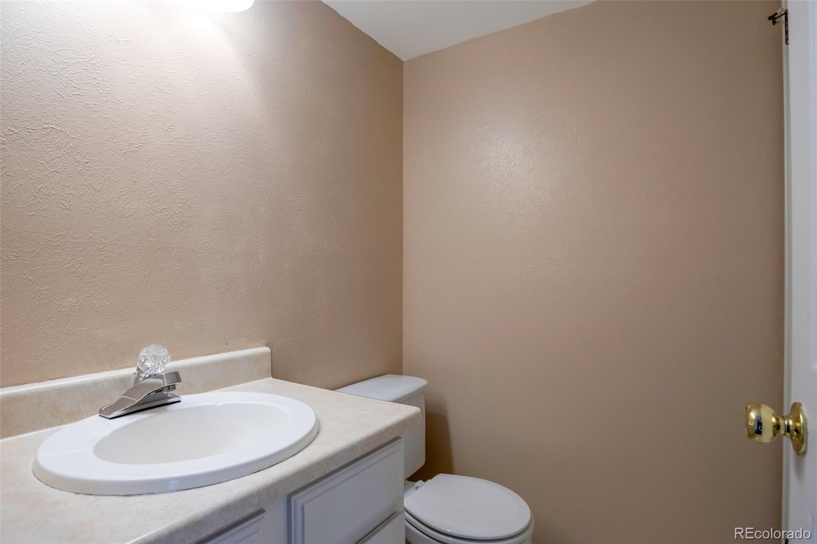 MLS Image #8 for 19421 e milan circle,aurora, Colorado