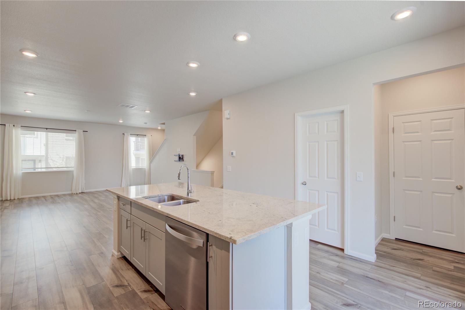 MLS Image #19 for 12225 w 57th place,arvada, Colorado