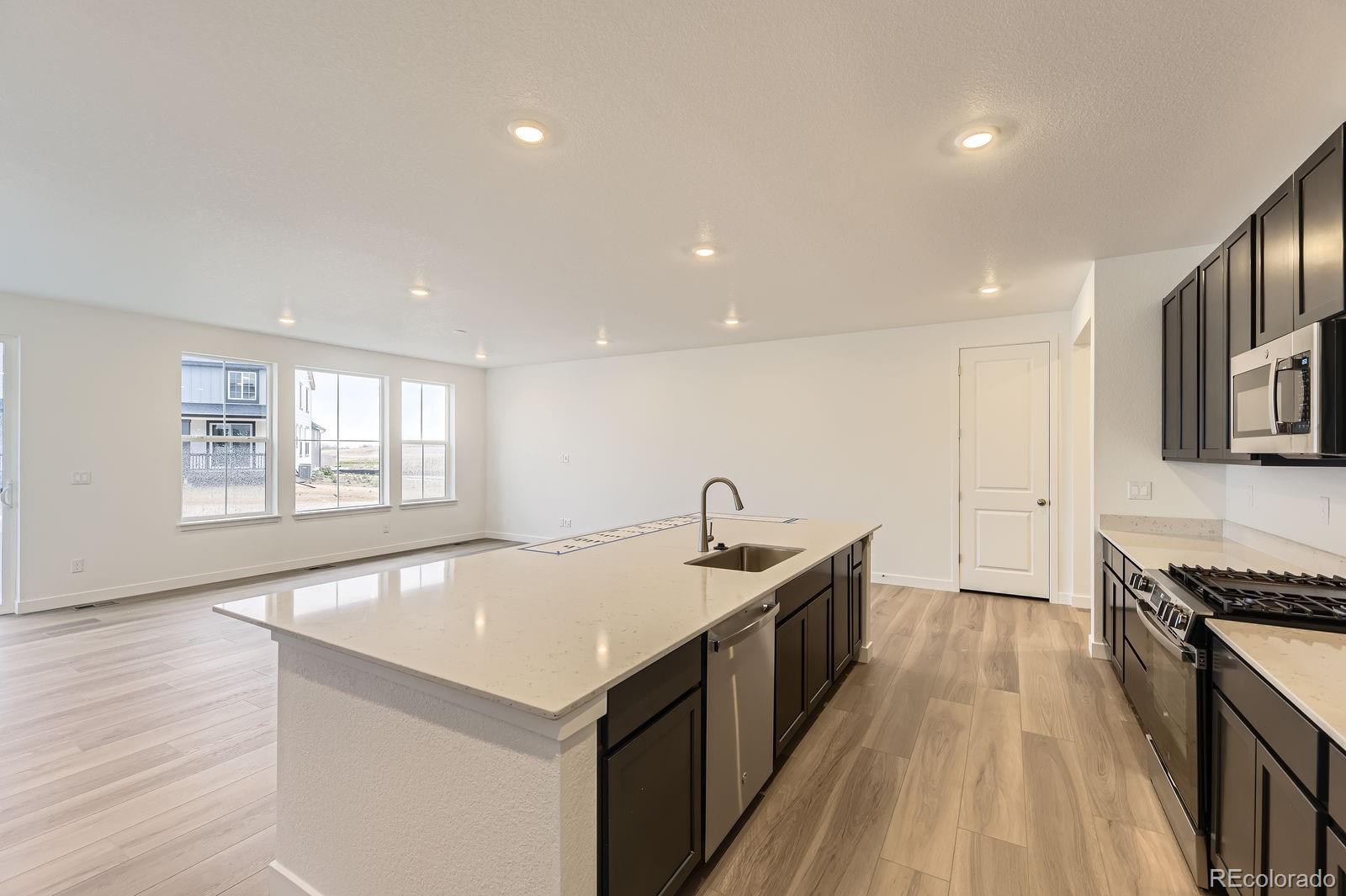 MLS Image #3 for 39816  floyd street,elizabeth, Colorado