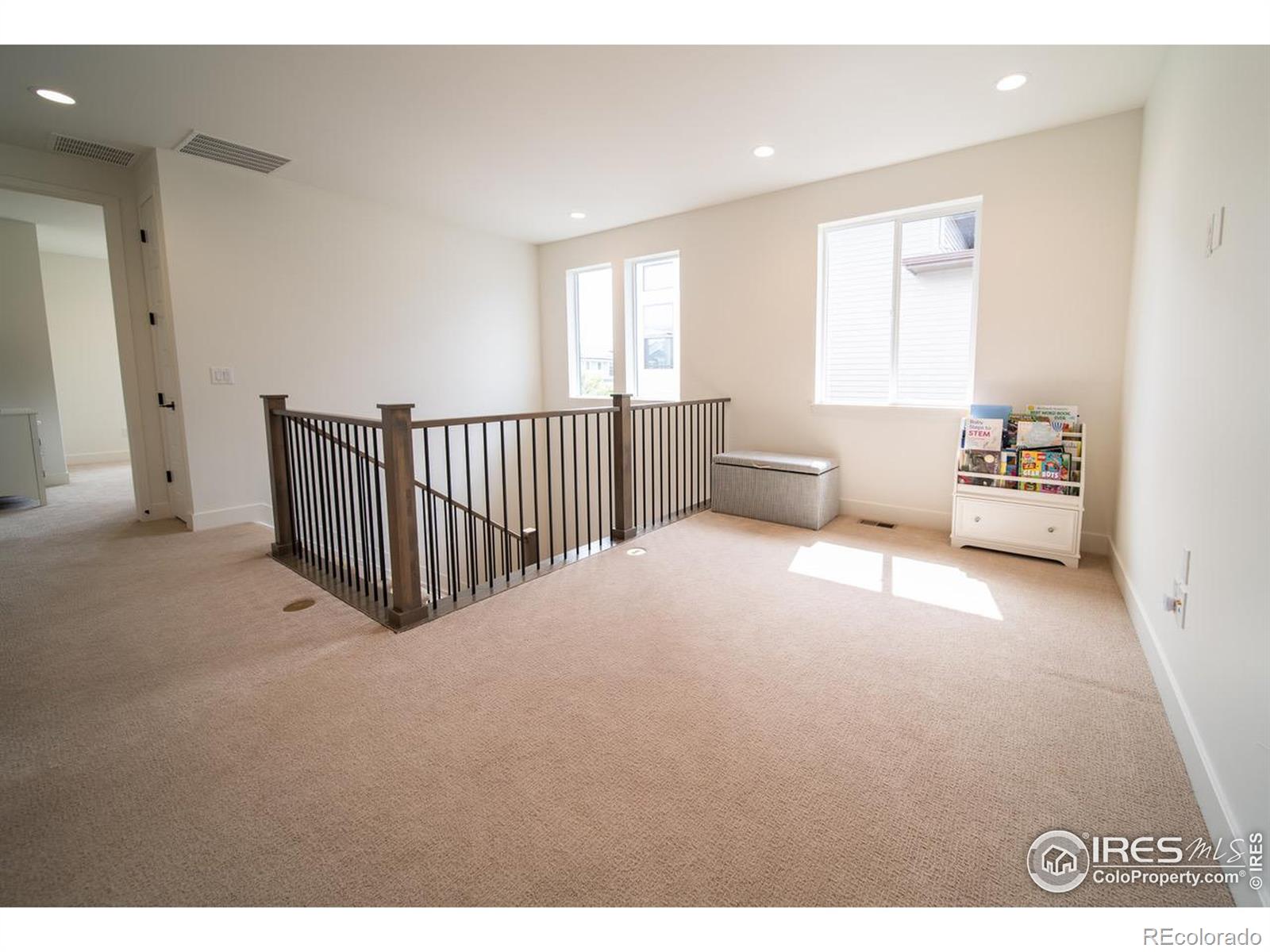 MLS Image #22 for 9415 e 58th drive,denver, Colorado